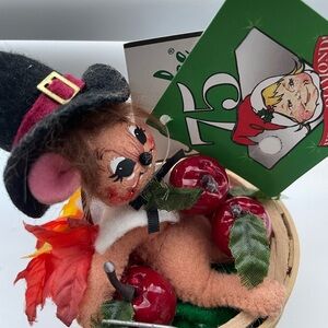 Annalee 3” Apple Picking Mouse